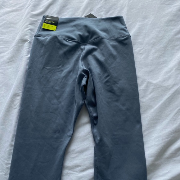 Nike Women’s One Dri-Fit full length leggings- small - blue - Picture 5 of 9